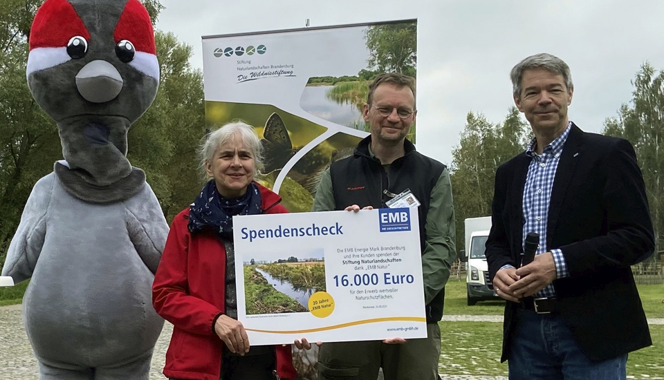 Der Naturpark Nuthe-Nieplitz erhielt 2021 einen Scheck über 16.000 Euro