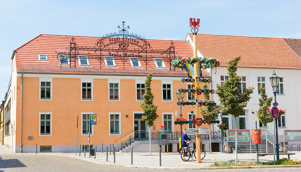 Auch viele Kommunen in Brandenburg – hier das Rathaus in Teltow – werden künftig einen kommunalen Wärmeplan vorlegen müssen.<br>Bild: Stadt Teltow